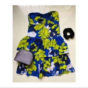 Hollister Floral Strapless Dress 🎀